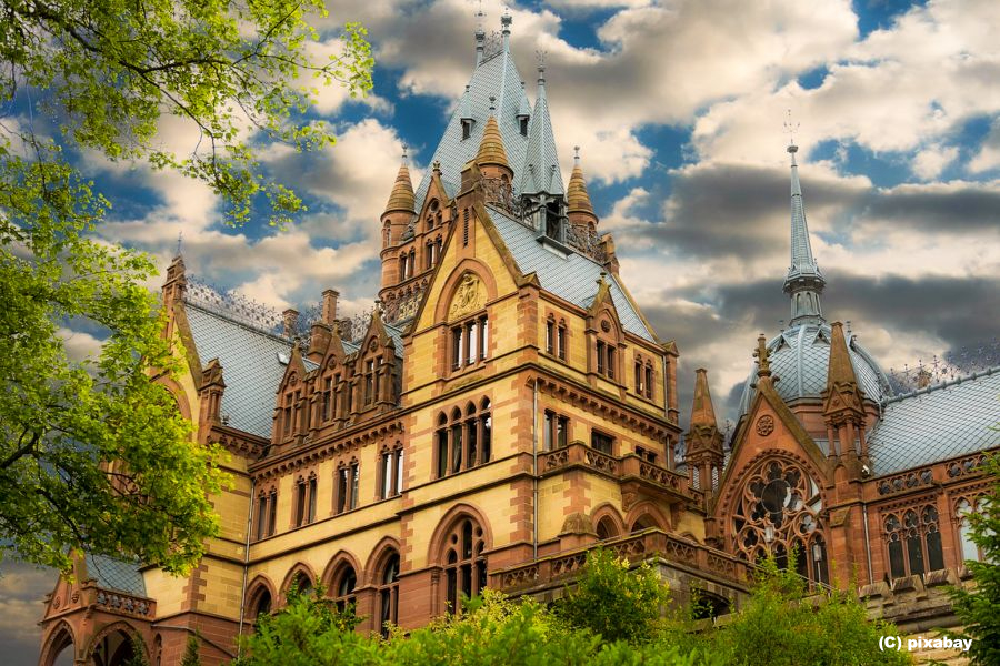 Schloss Drachenburg – Ein majestätisches Ausflugsziel ab Swisttal